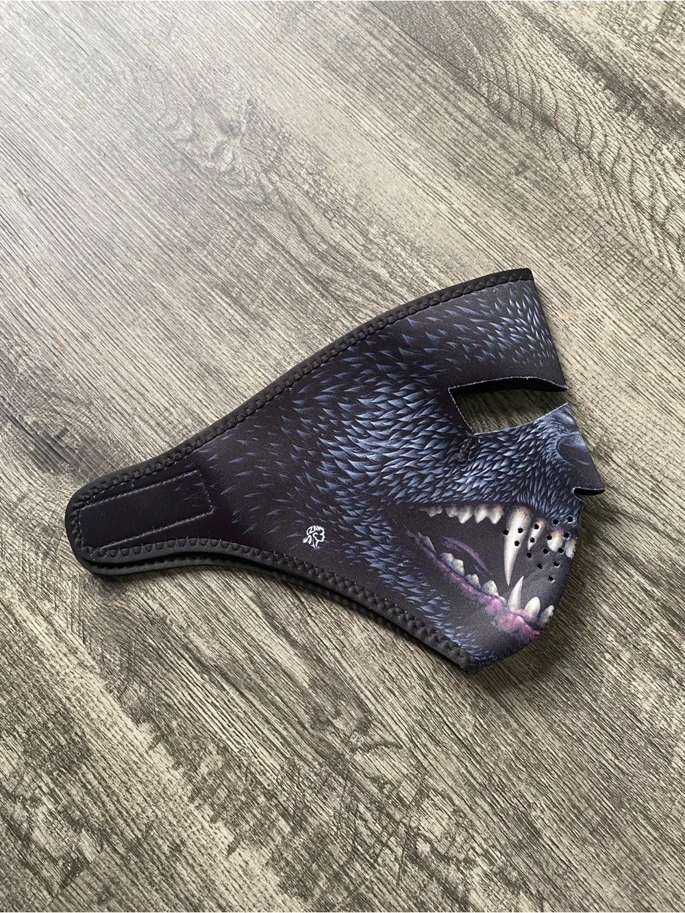 Zan Headgear Neoprene Face Mask Wolf Fangs Print Motorcycle Ski Snowboard NWOT